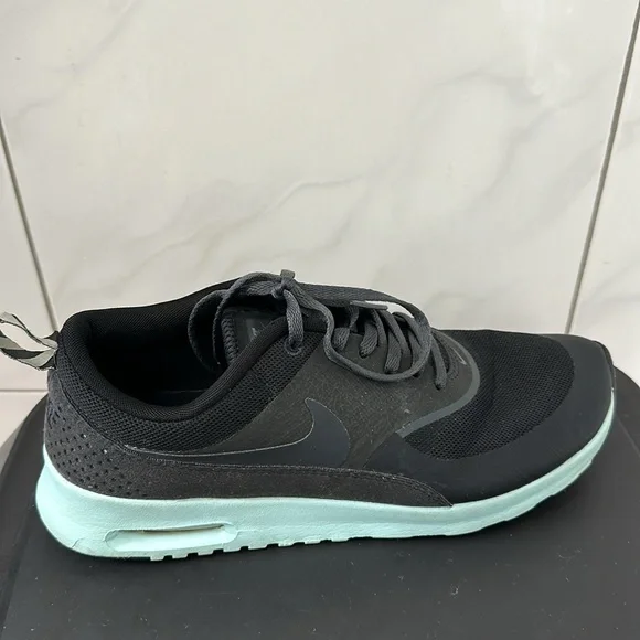 Nike Air Max Thea - Picture 9 of 11